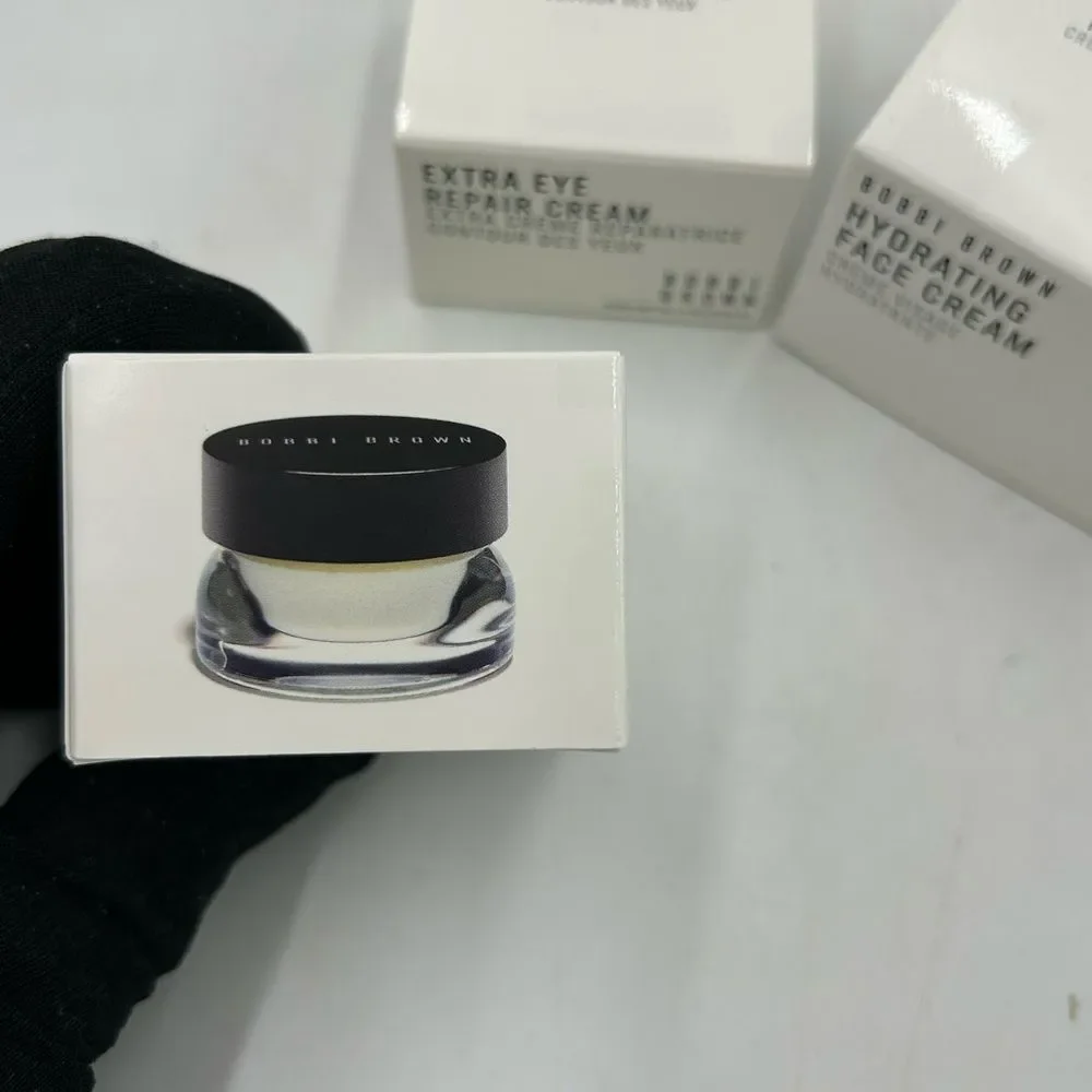 Bobbi Brown absolutely brand